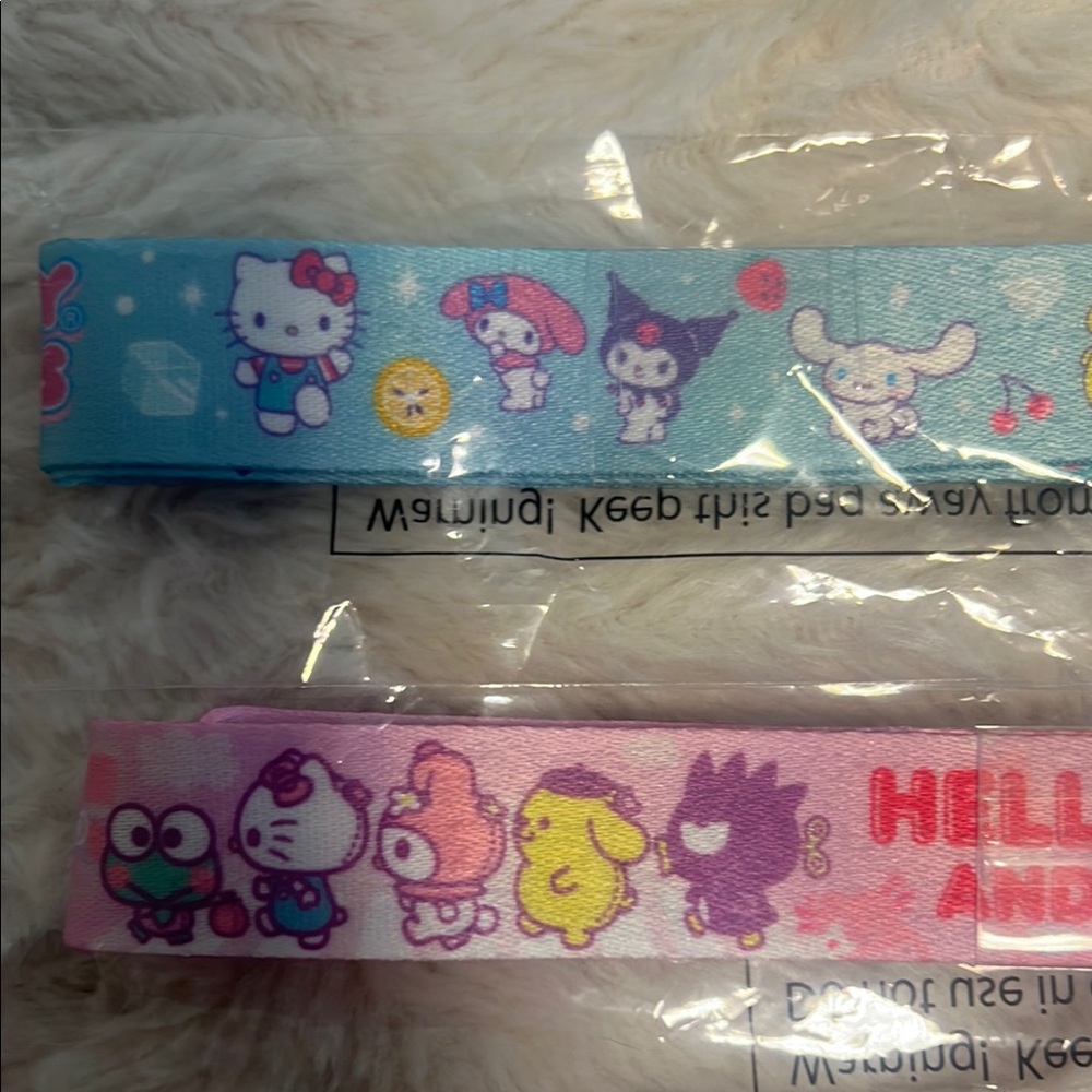 Hello Kitty and Friends Kids Lanyard Set - Blue and Pink - Picture 4 of 4
